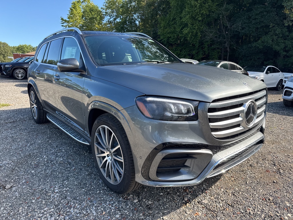 2026 Mercedes-Benz GLS Base's photo