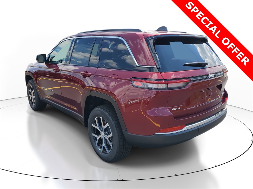 2025 Jeep Grand Cherokee Limited photo 2
