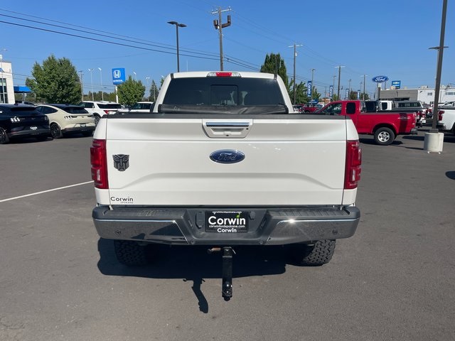 2015 Ford F-150 Lariat photo 17