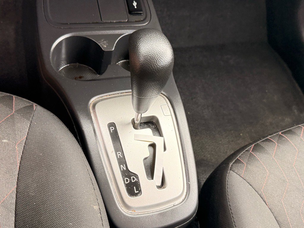 2024 Mitsubishi Mirage ES photo 20