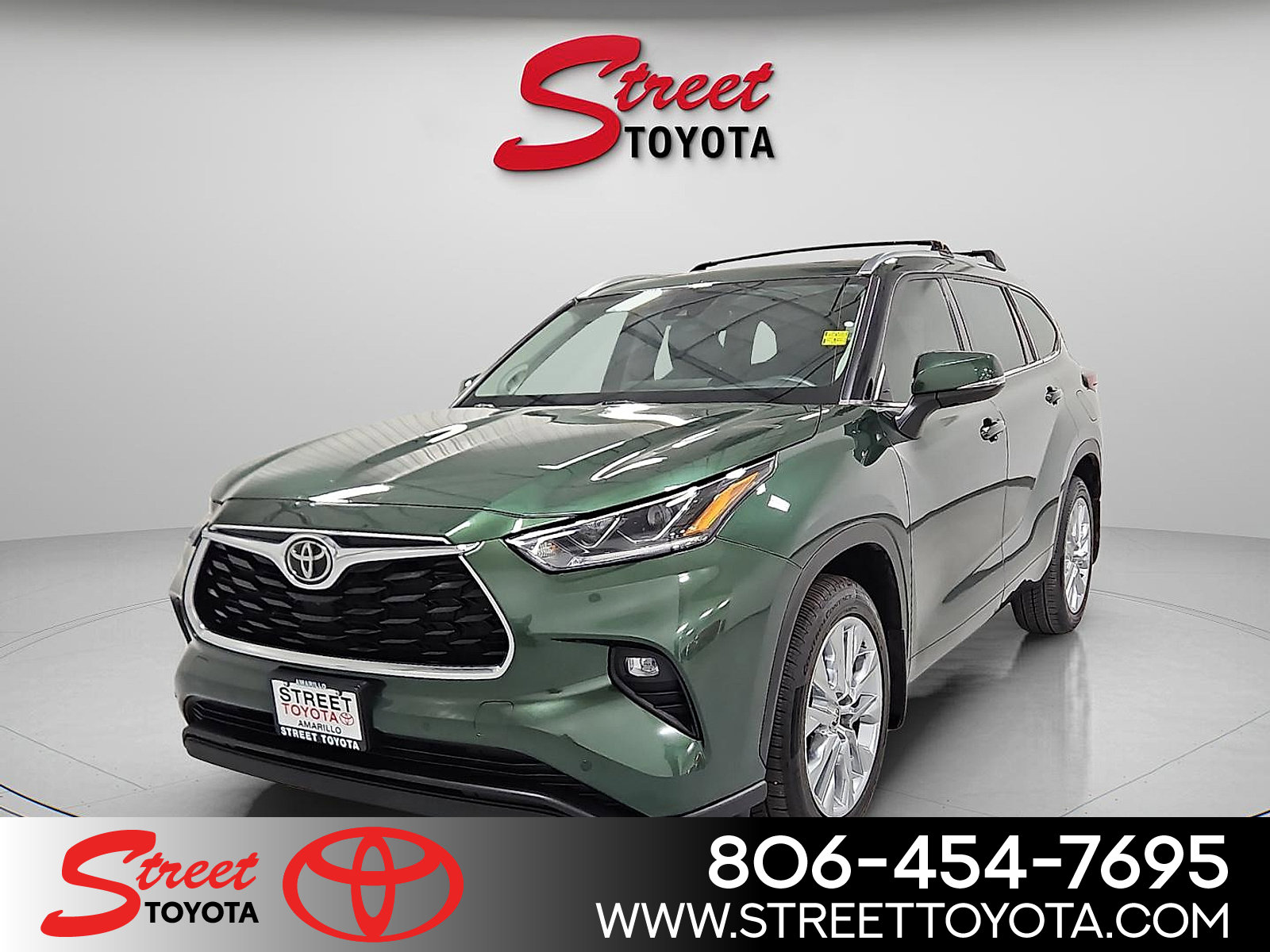 2024 Toyota Highlander Limited's photo