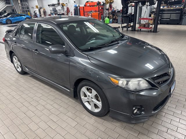 2011 Toyota Corolla S photo 2