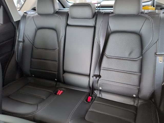2025 Mazda CX-5 2.5 S Preferred photo 14