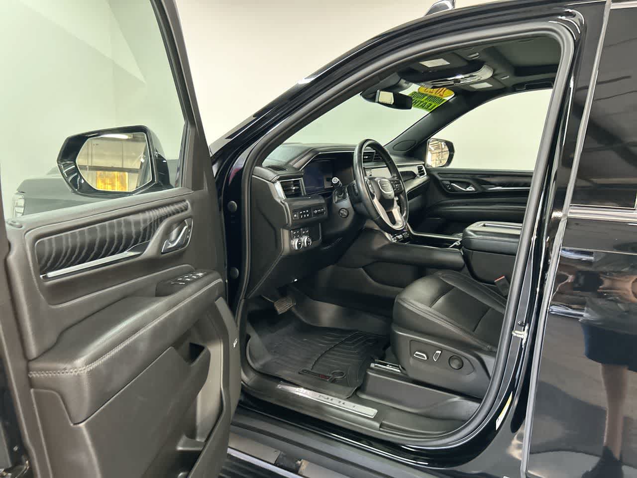2023 Gmc Yukon XL Denali photo 11