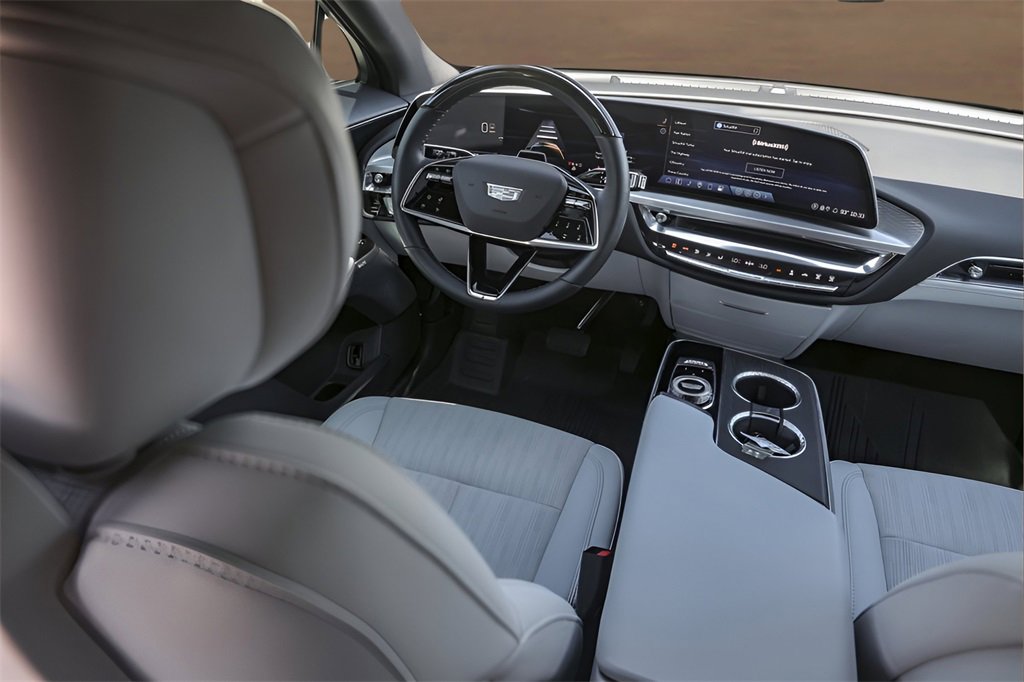 2024 Cadillac Lyriq Sport photo 22