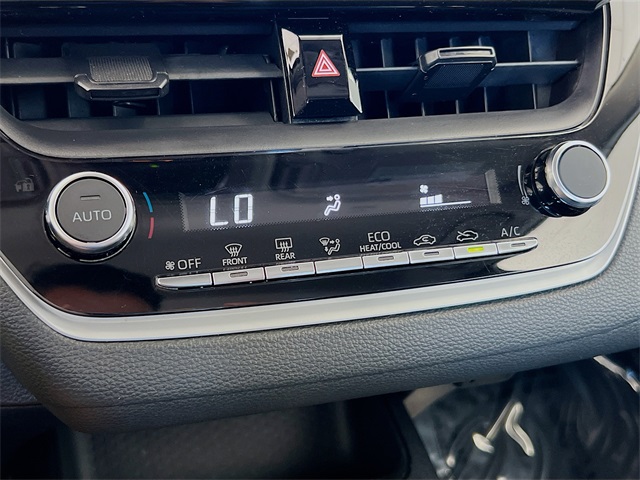 2024 Toyota Corolla LE photo 16