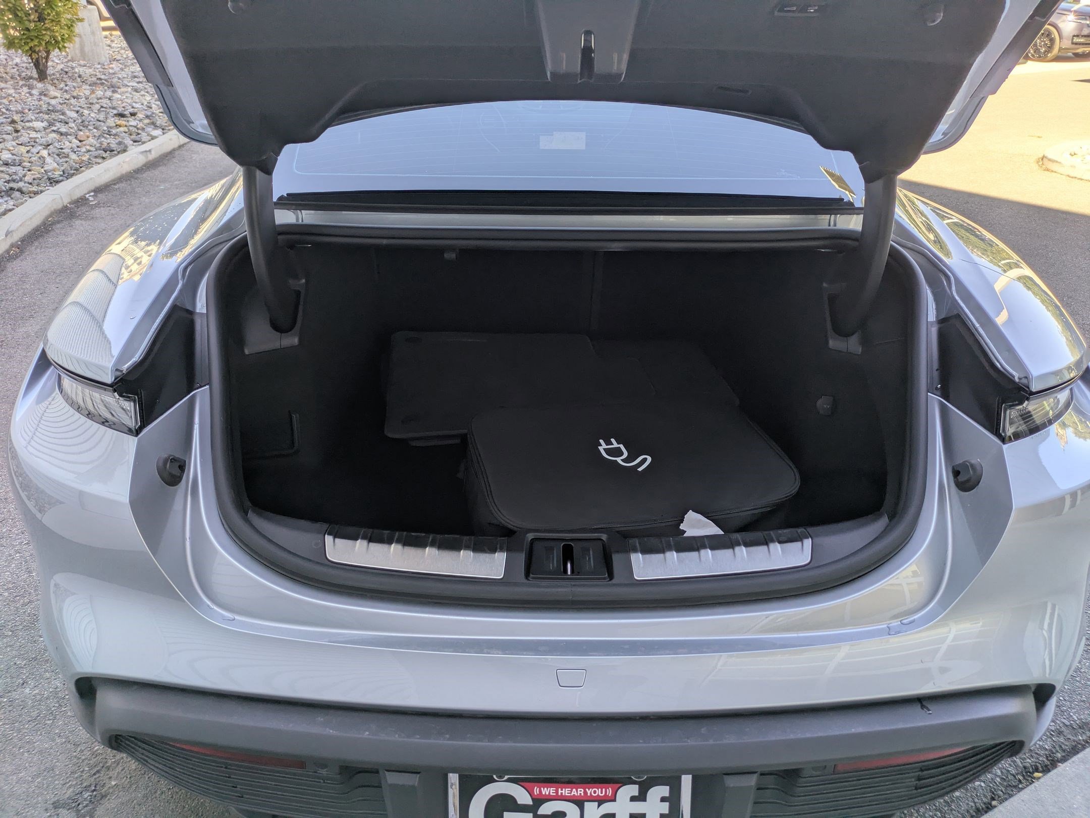 2022 Porsche Taycan 4S photo 28