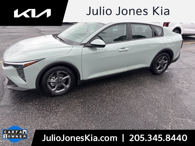 2025 Kia K4 LXS's photo