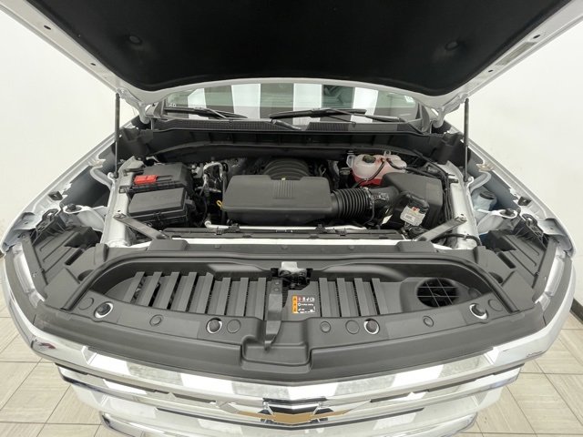 2025 Chevrolet Silverado 1500 LT photo 16
