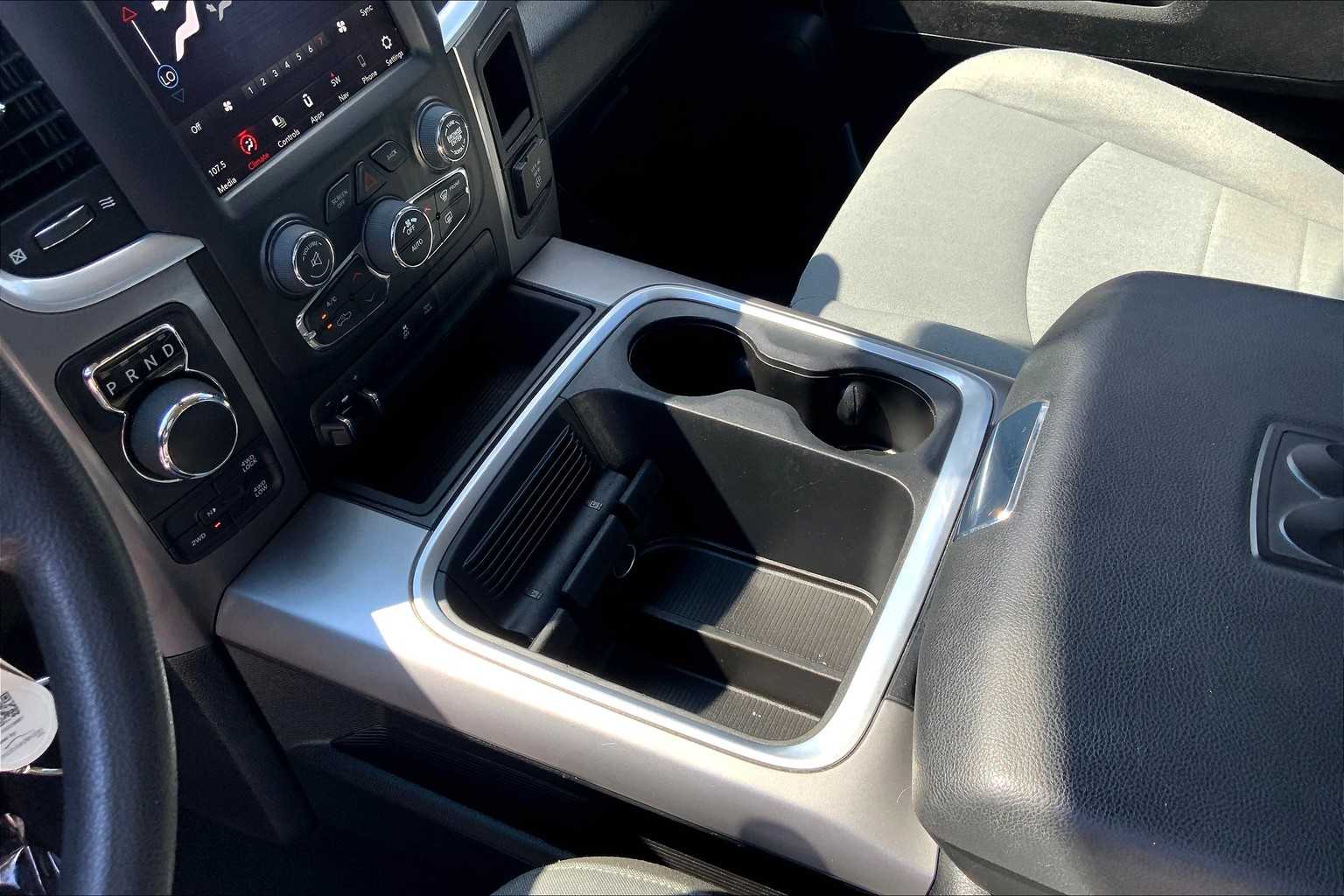 2023 Ram 1500 Classic SLT photo 15