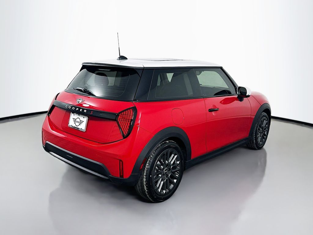 2025 Mini Cooper 2 Door Hardtop Iconic photo 5