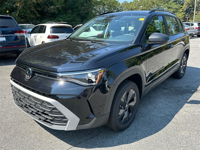 2025 Volkswagen Taos S photo 3