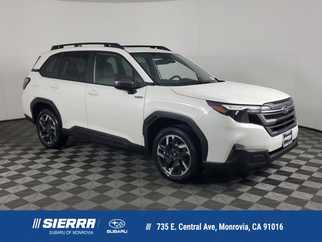 2025 Subaru Forester Premium's photo