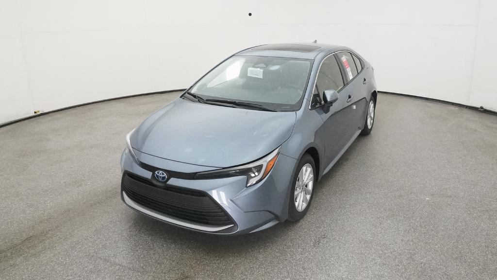 2025 Toyota Corolla Hybrid XLE photo 5