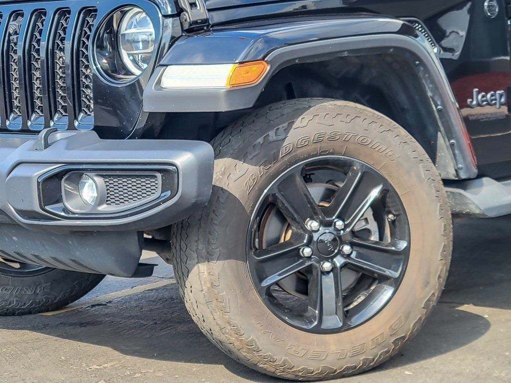 2021 Jeep Wrangler Unlimited Sahara Altitude photo 3