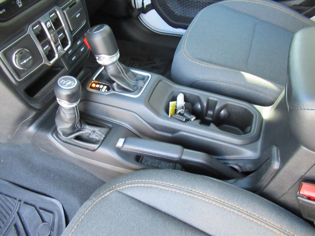 2024 Jeep Gladiator Sport photo 18