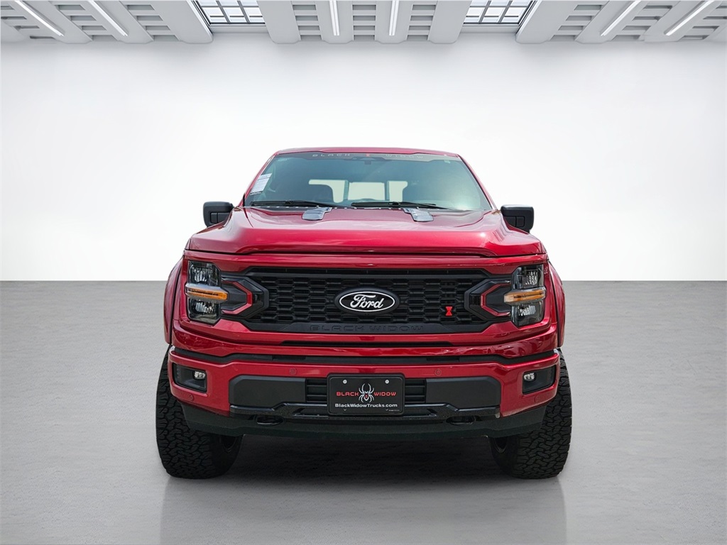 2025 Ford F-150 XLT photo 3