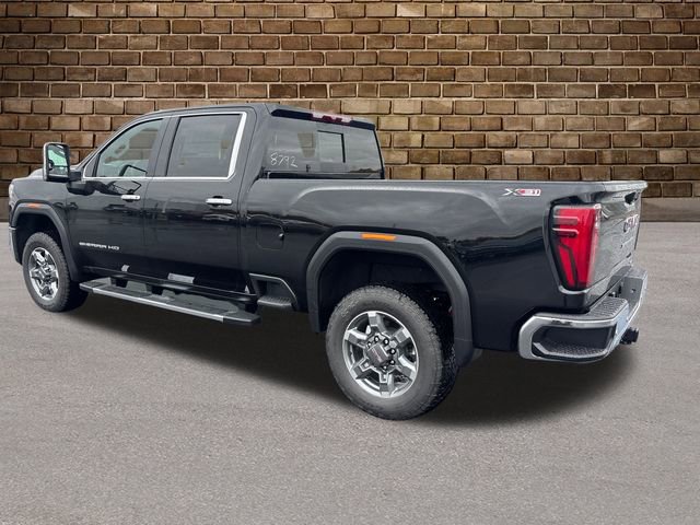 2026 Gmc Sierra 2500 HD SLT photo 3