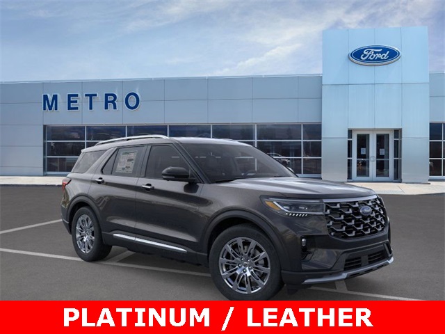 2026 Ford Explorer Platinum's photo