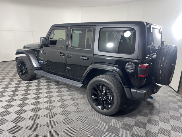2023 Jeep Wrangler Sahara 4xe photo 10