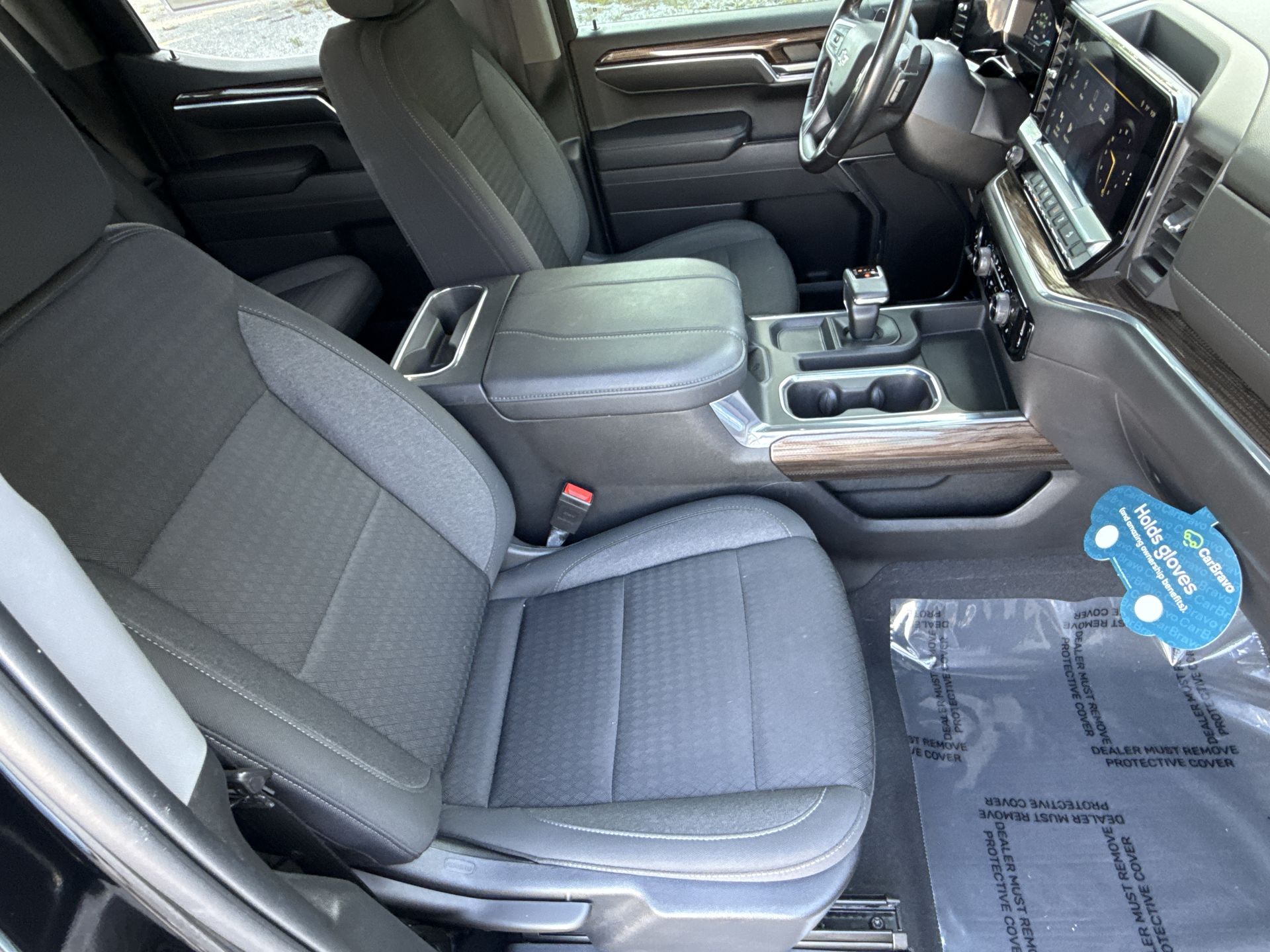 2023 Chevrolet Silverado 1500 RST photo 22