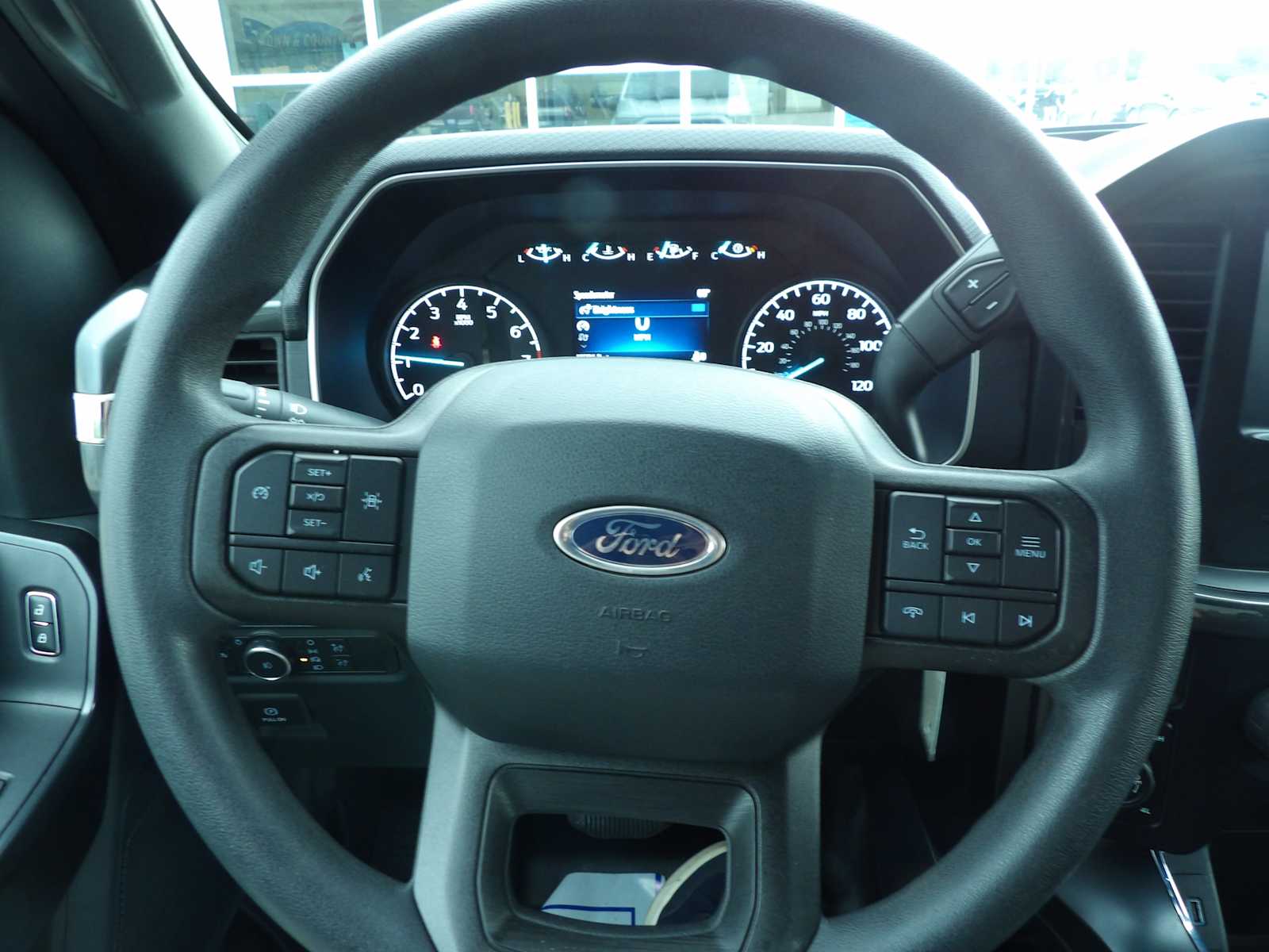 2022 Ford F-150 XL photo 19