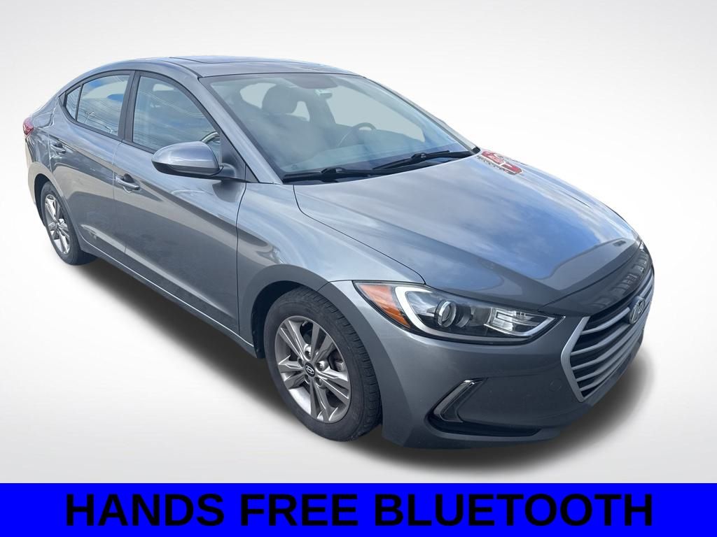 2017 Hyundai Elantra Value Edition photo 4