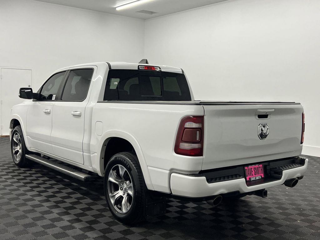 2019 Ram 1500 Laramie photo 3