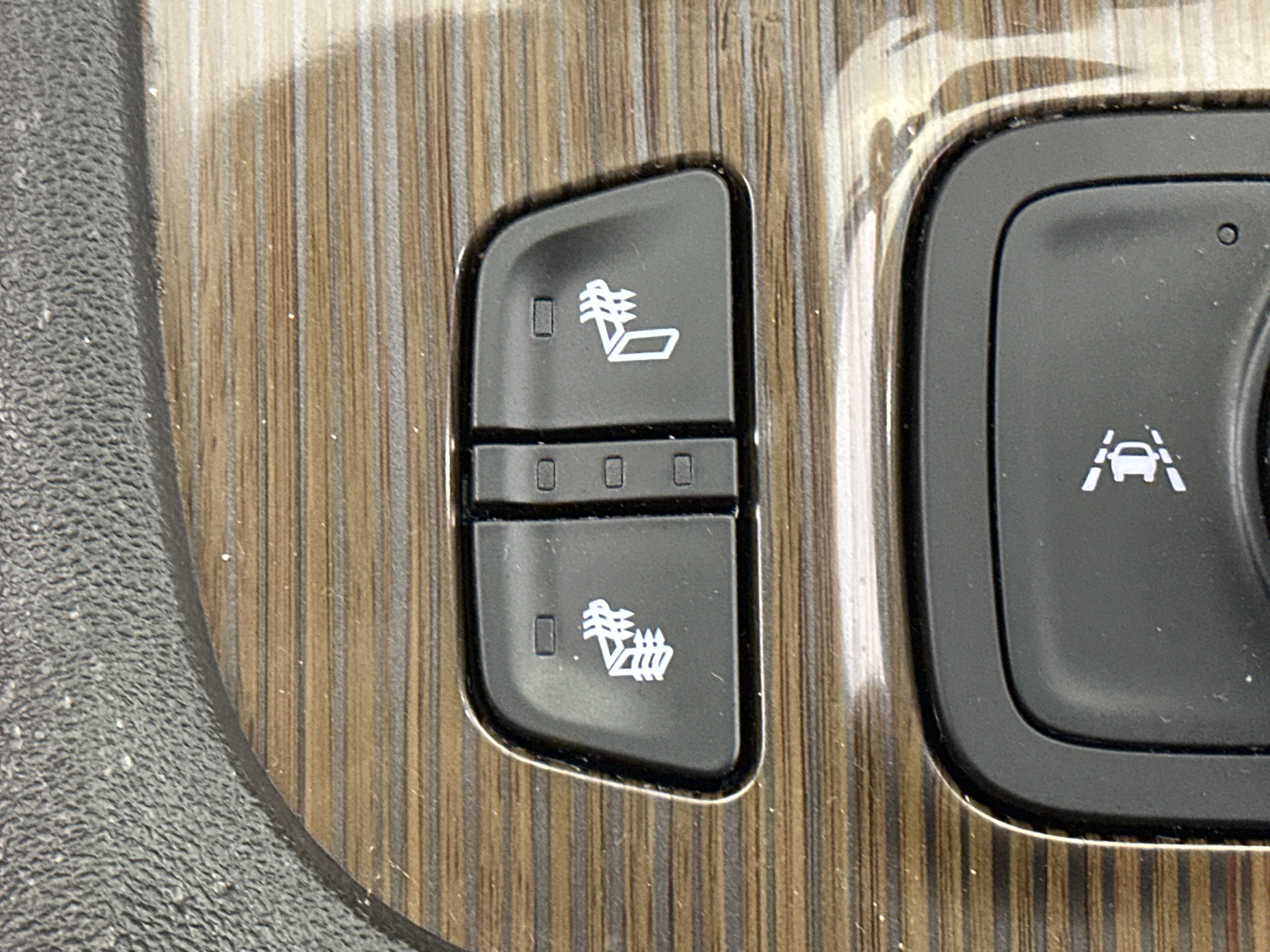 2023 Gmc Acadia SLE photo 15