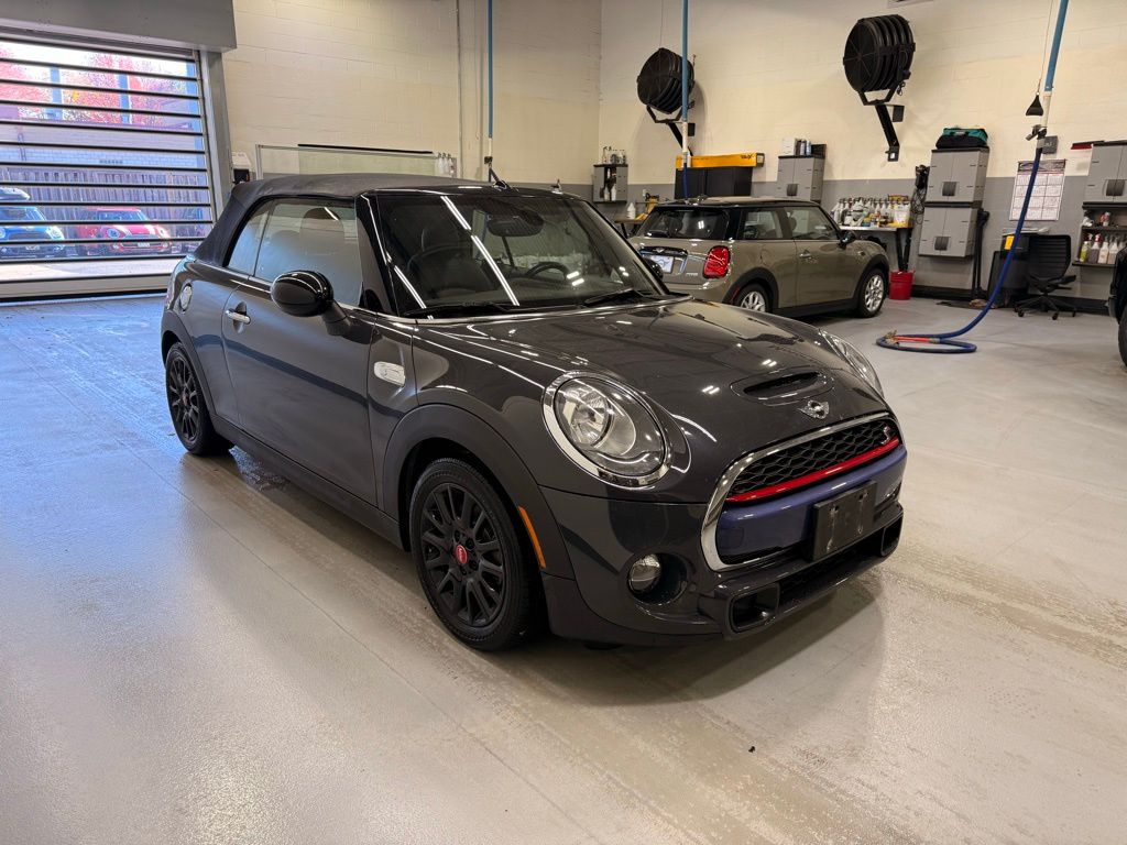 2017 Mini Cooper Convertible S photo 2