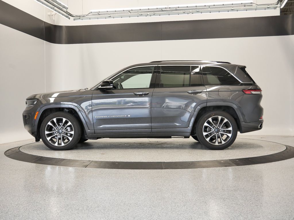 Certified 2022 Jeep Grand Cherokee Overland with VIN 1C4RJHDG9N8577399 for sale in Coon Rapids, Minnesota