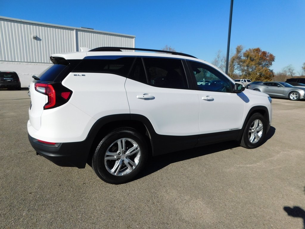 2023 Gmc Terrain SLE photo 3