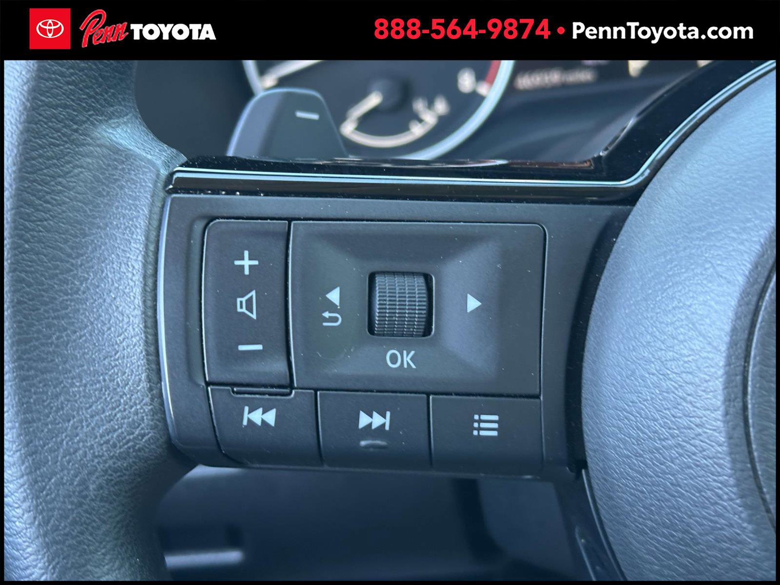 2021 Nissan Rogue SV photo 21