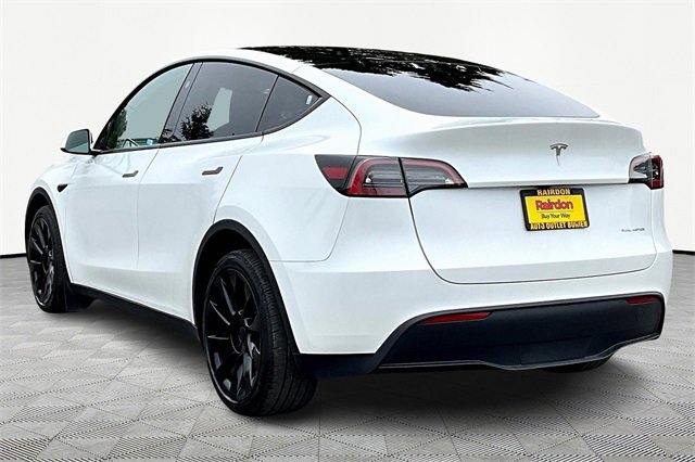 2023 Tesla Model Y Long Range photo 10