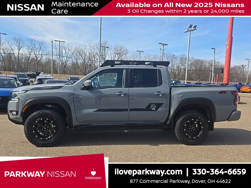 2025 Nissan Frontier Crew Cab PRO-4X photo 3