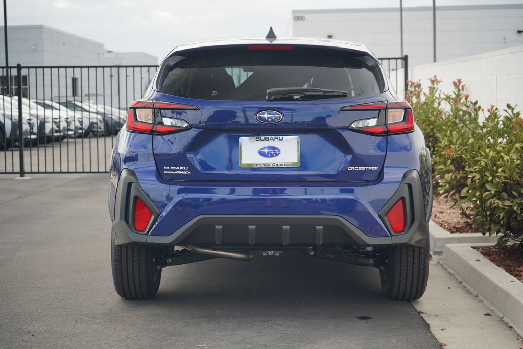 2025 Subaru Crosstrek Base photo 3