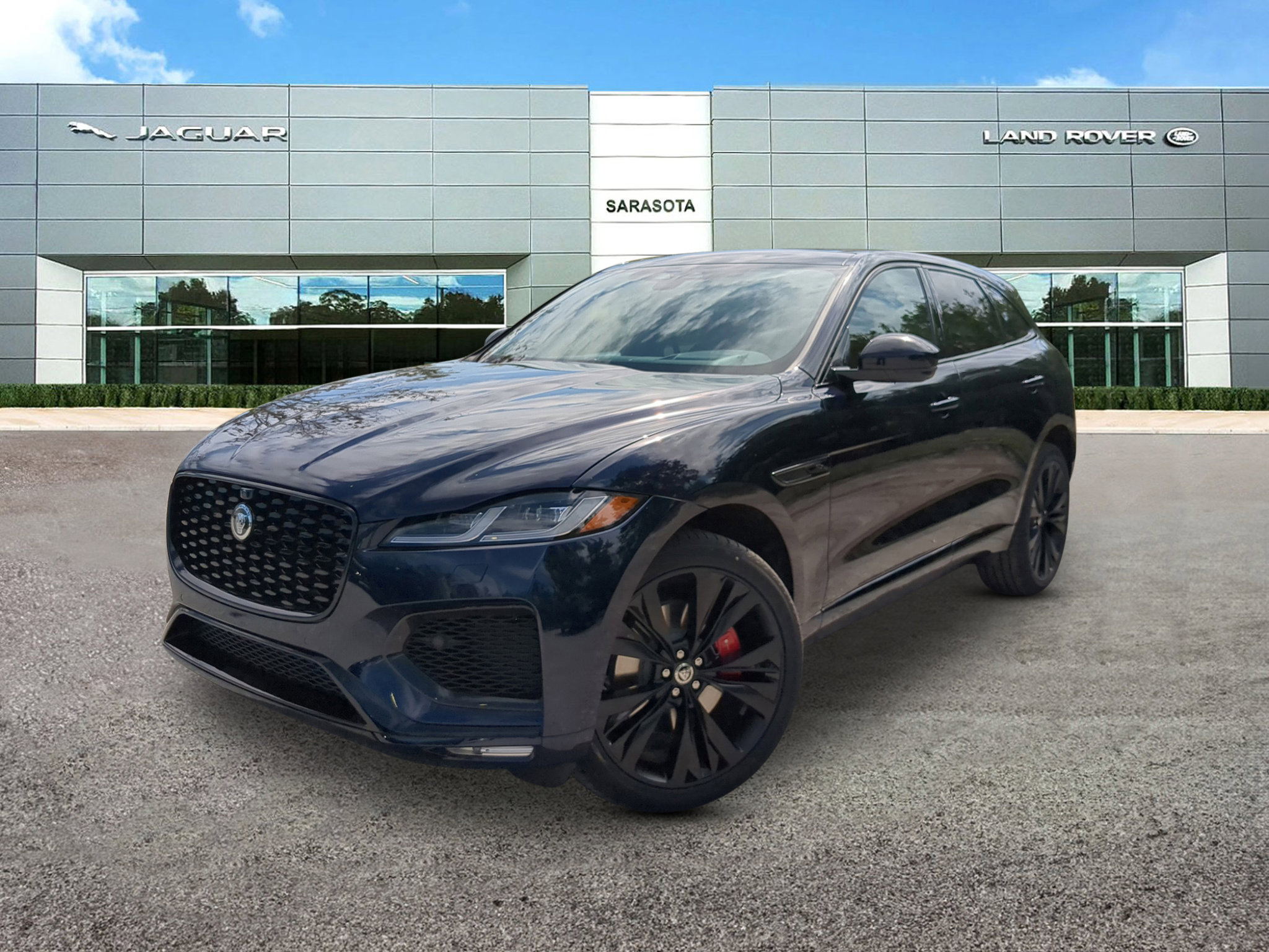 2026 Jaguar F-Pace R-Dynamic S's photo