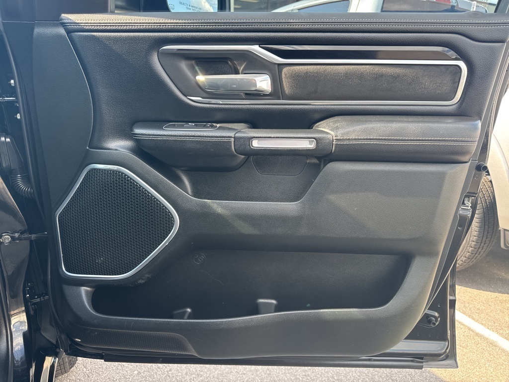 2020 Ram 1500 Laramie photo 19
