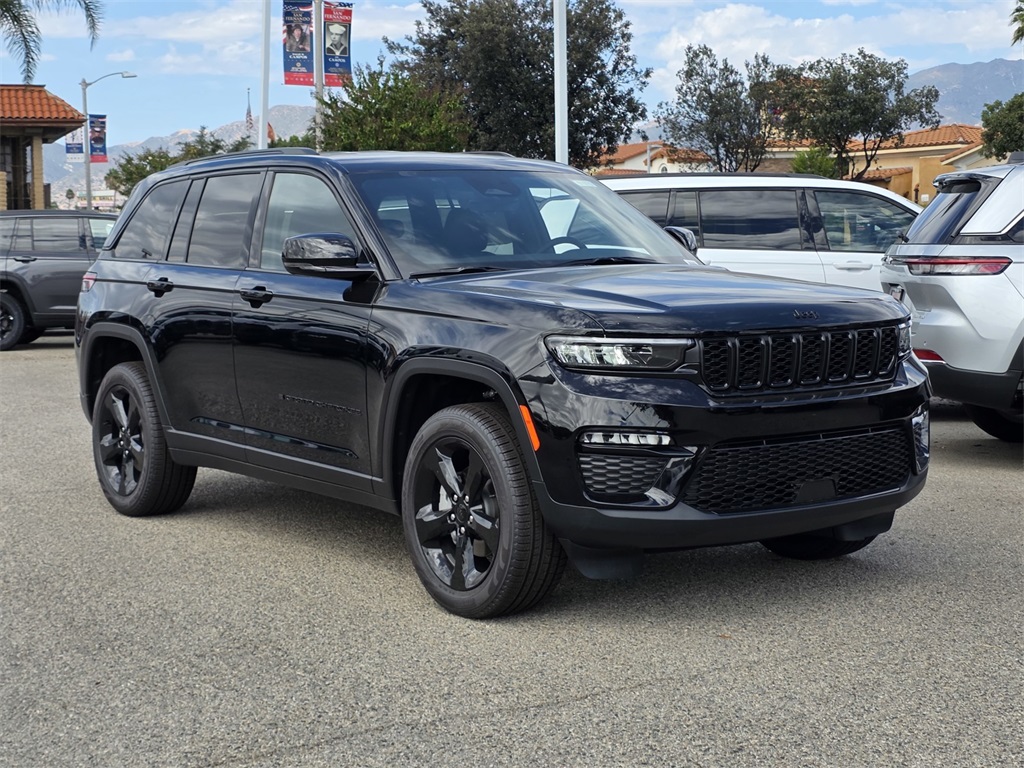 2025 Jeep Grand Cherokee Limited's photo