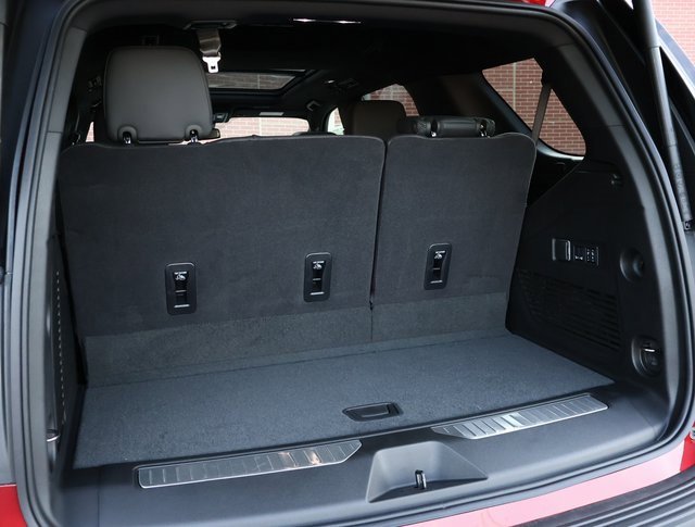 2025 Chevrolet Tahoe RST photo 25