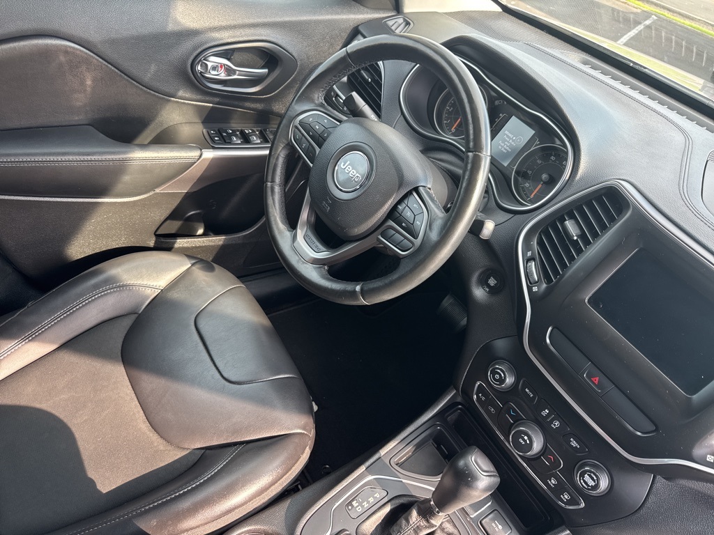 2019 Jeep Cherokee Latitude photo 25