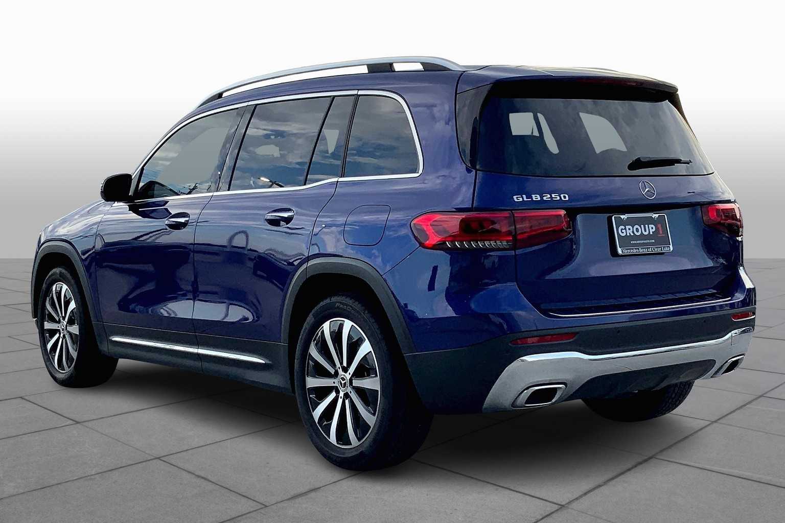 2021 Mercedes Benz GLB 250 photo 10