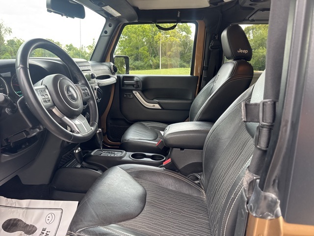 2015 Jeep Wrangler Freedom photo 13