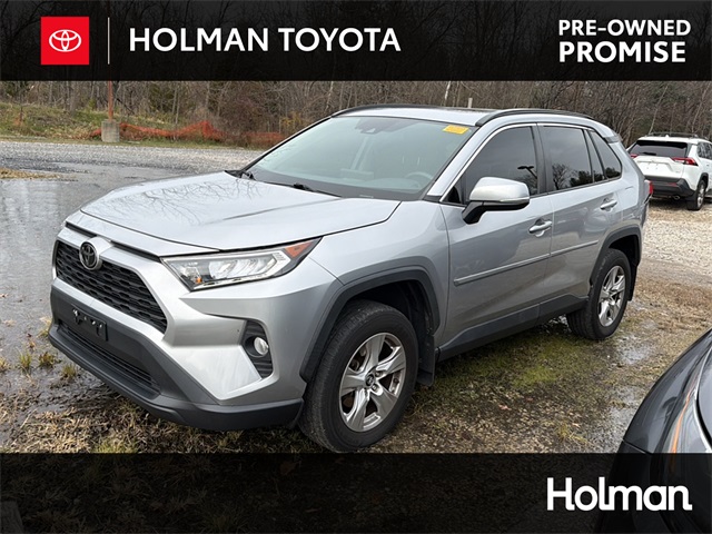 2019 Toyota RAV4 XLE's photo