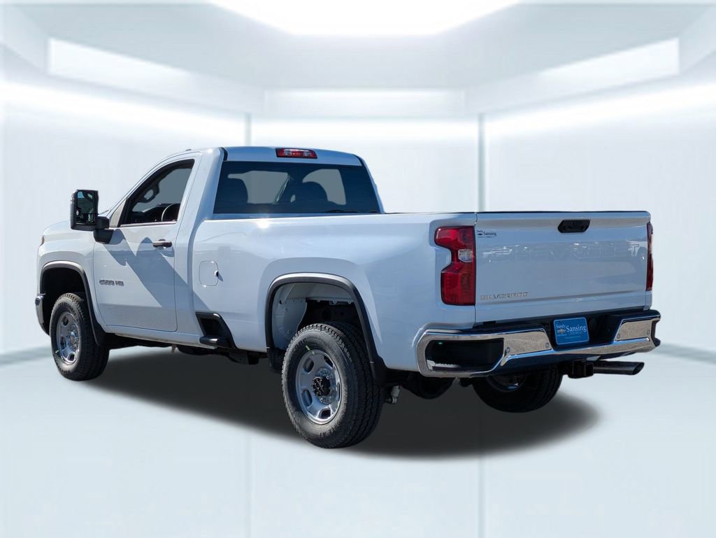 2025 Chevrolet Silverado 2500HD photo 3