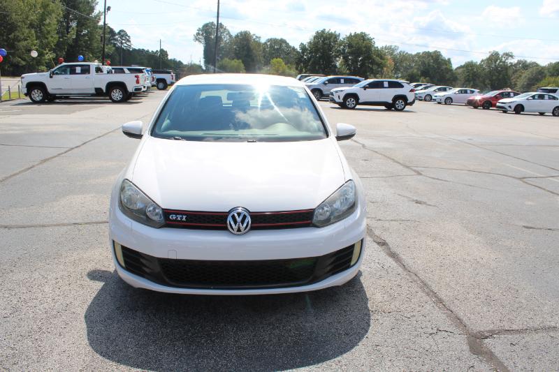 2013 Volkswagen Golf GTI photo 2