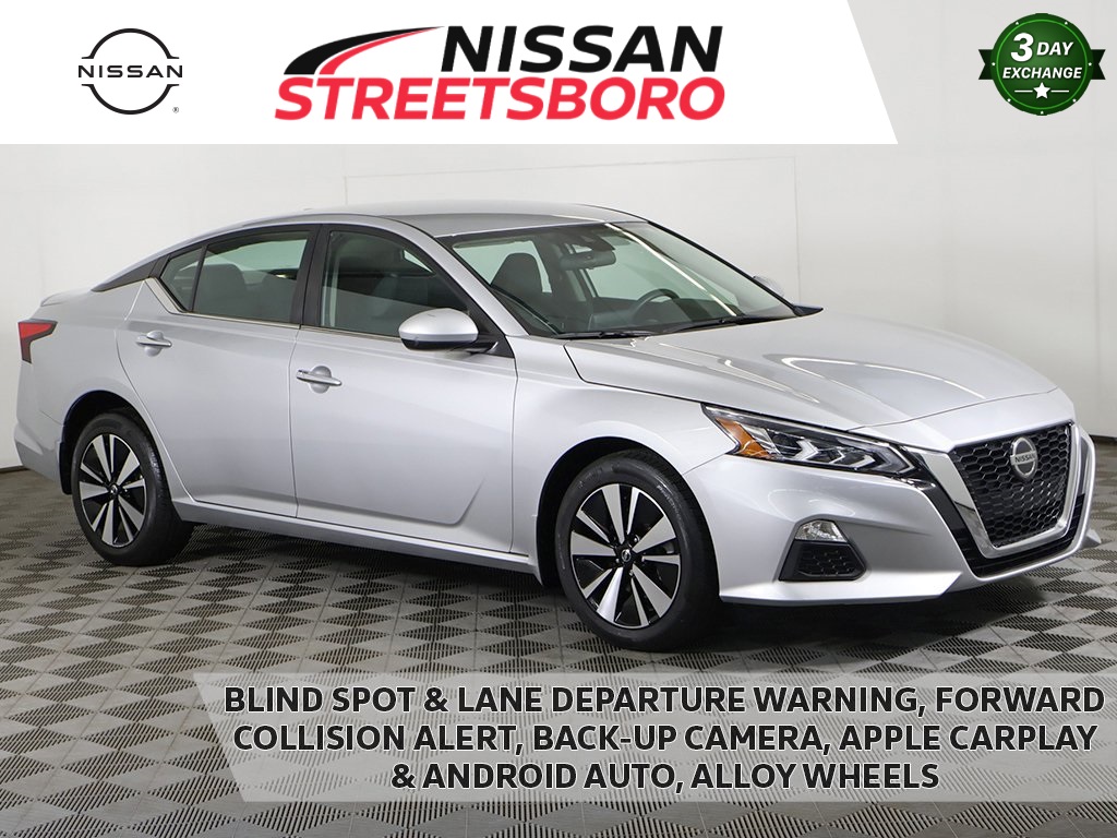 2022 Nissan Altima SV