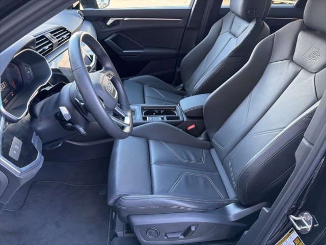 2024 Audi Q3 S line Premium Plus photo 10