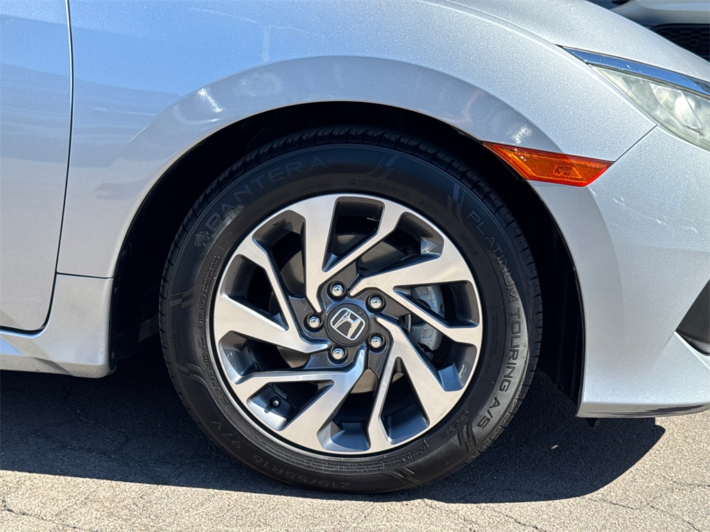 2018 Honda Civic EX photo 6