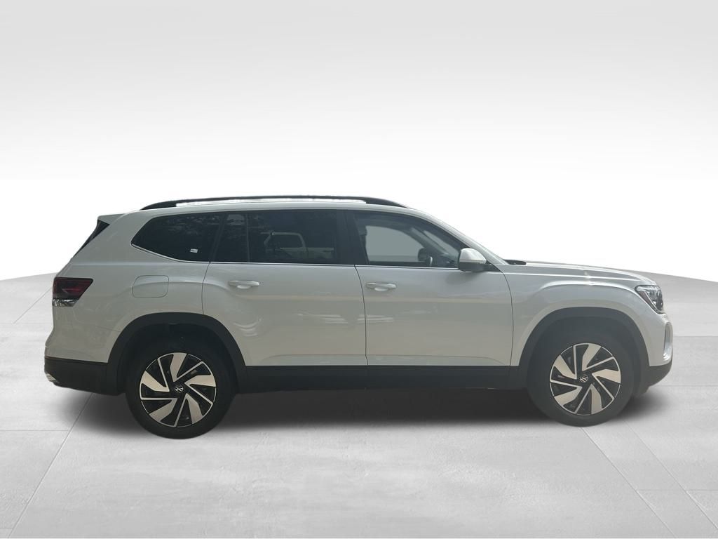 2026 Volkswagen Atlas SE Technology photo 2